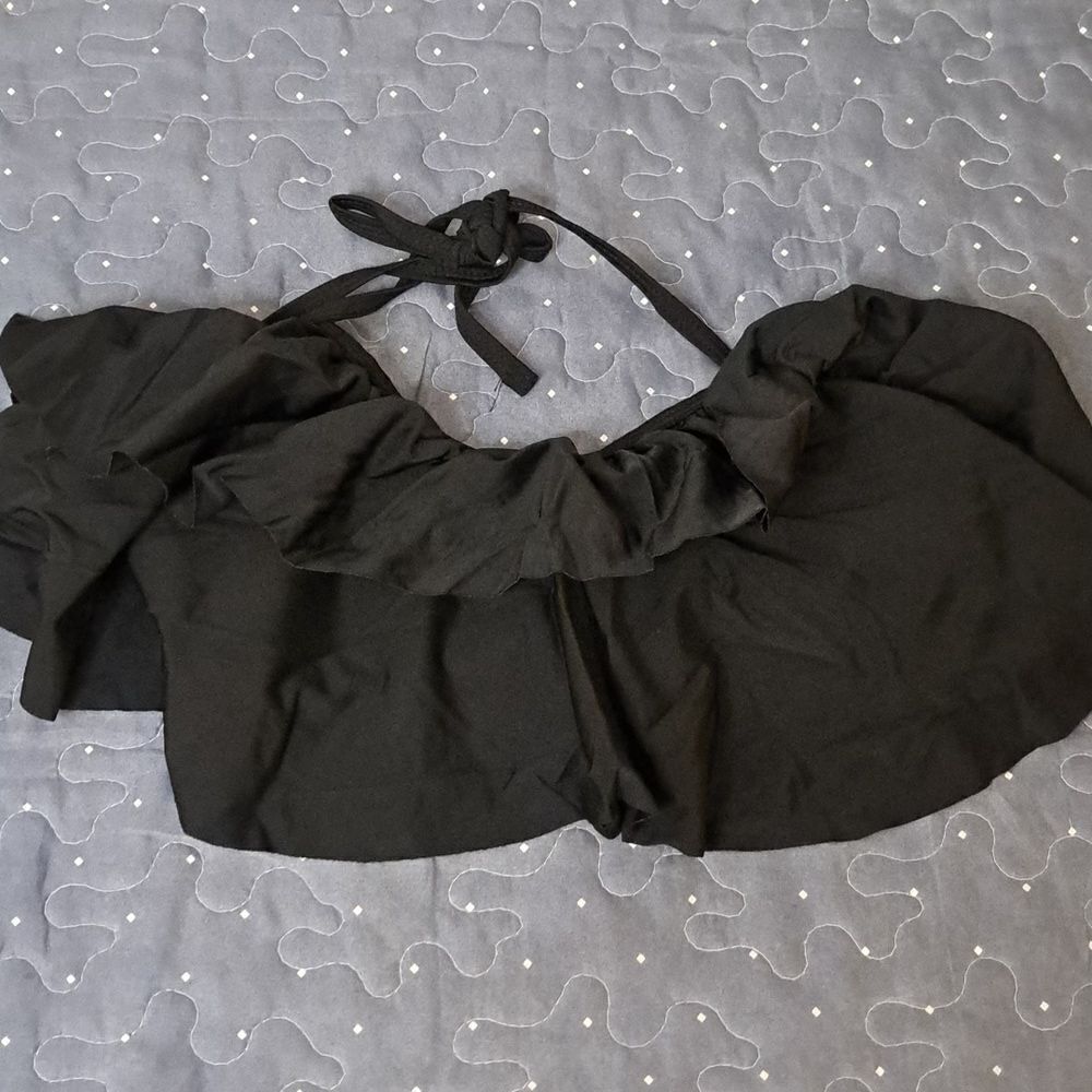 Black ruffle bikini top size small